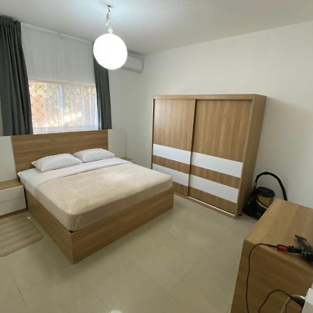 Horses House Apartment คีราค ภายนอก รูปภาพ