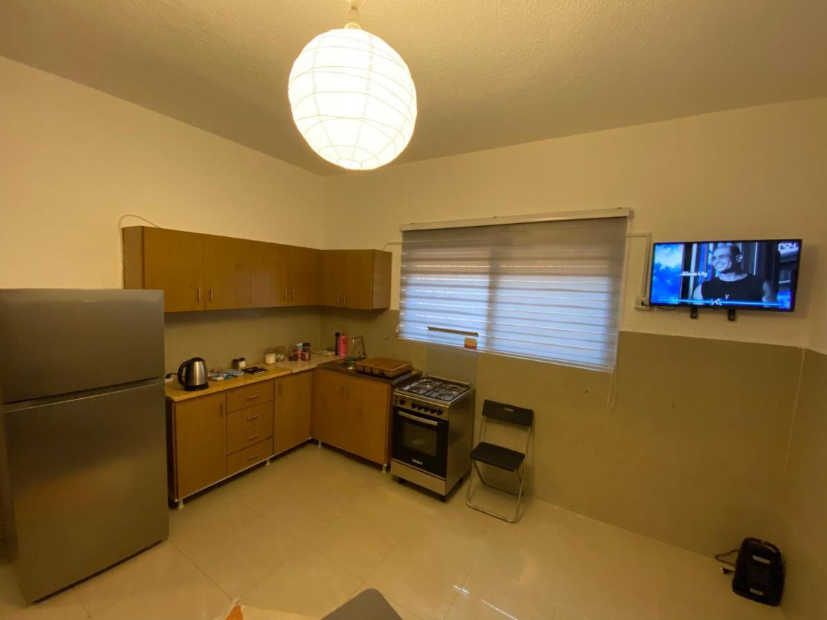 Horses House Apartment คีราค ภายนอก รูปภาพ